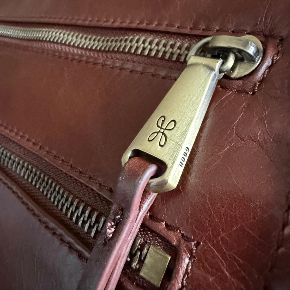 New Hobo International Mission Chocolate Brown Leather Crossbody Bag - Picture 5 of 11